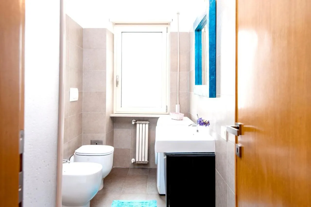 Apartment Via Enrico Cosenz Rome